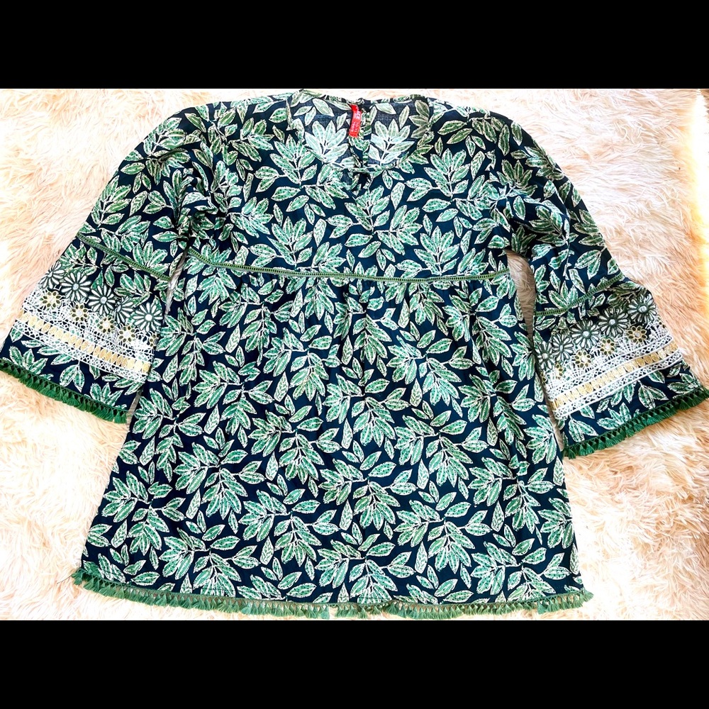 Size small